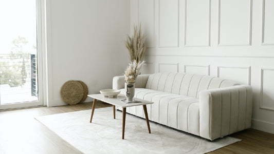 How to Personalize Your Home Decor with Signature Scents