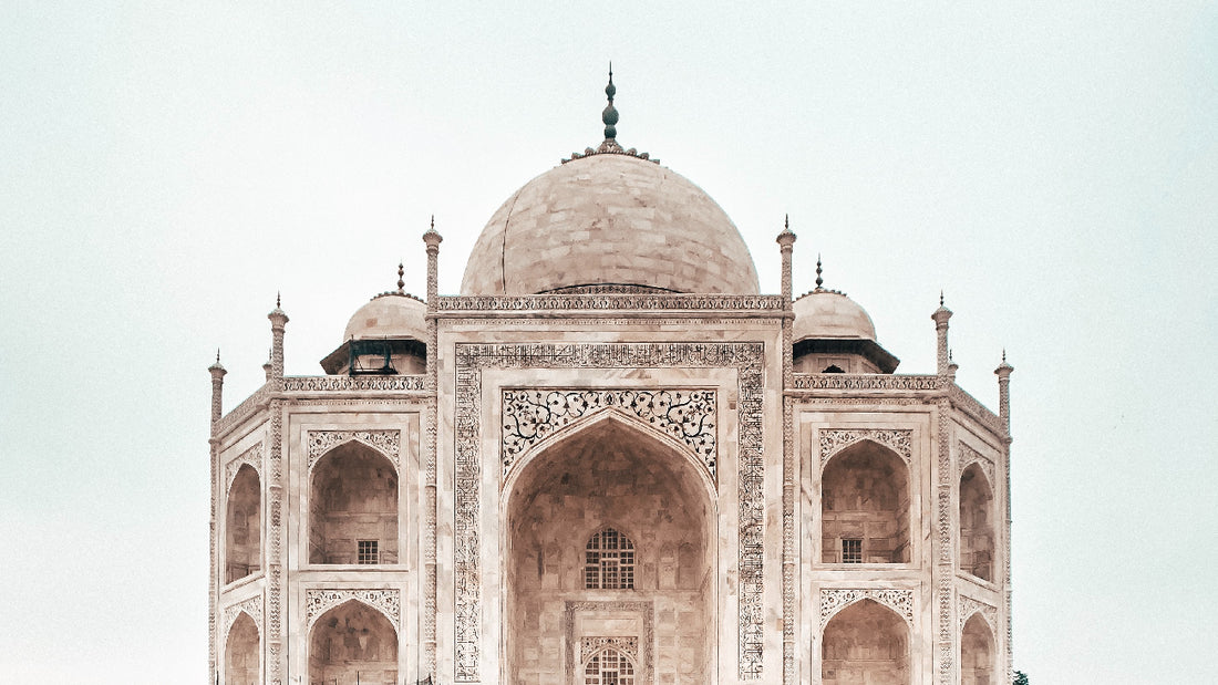 The Traditional Aromas of India: Discover the Spiritual Significance of Scents