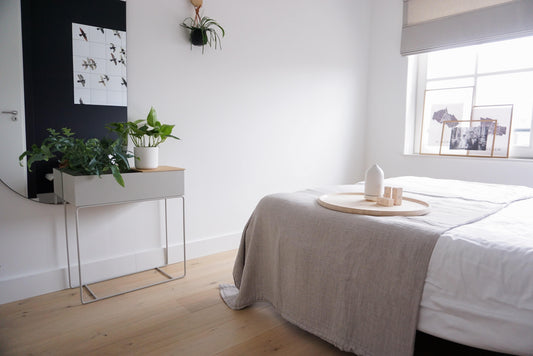 Scented Accents: Elevate Your Home Decor with Aromatic Touches